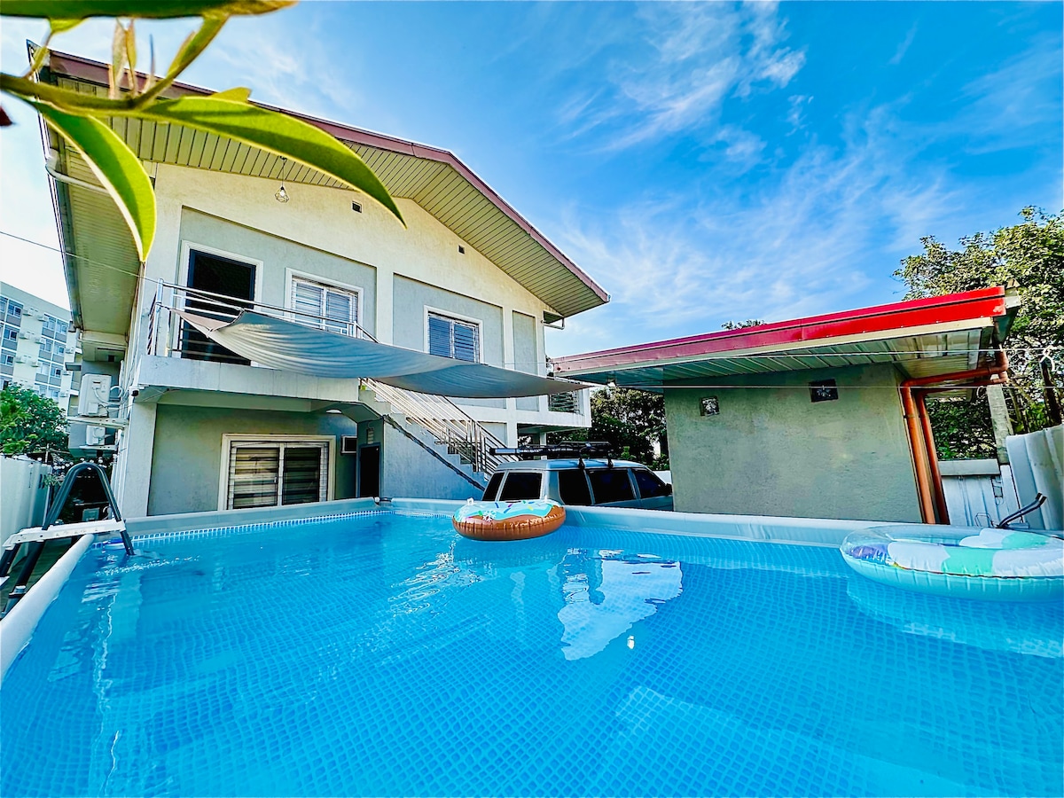 Private Pool House +Videoke near Nuvali&Tagaytay