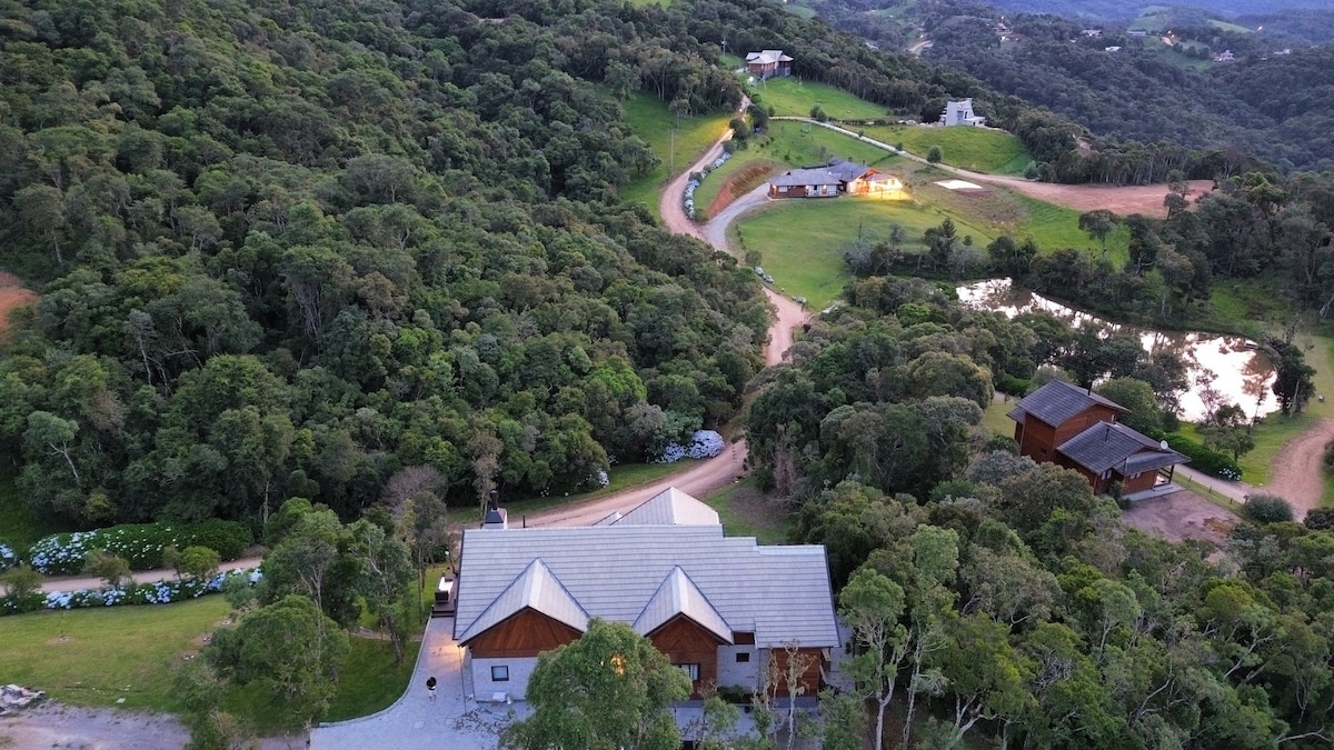 Recanto do Lago Negro - Casa em Rancho Queimado