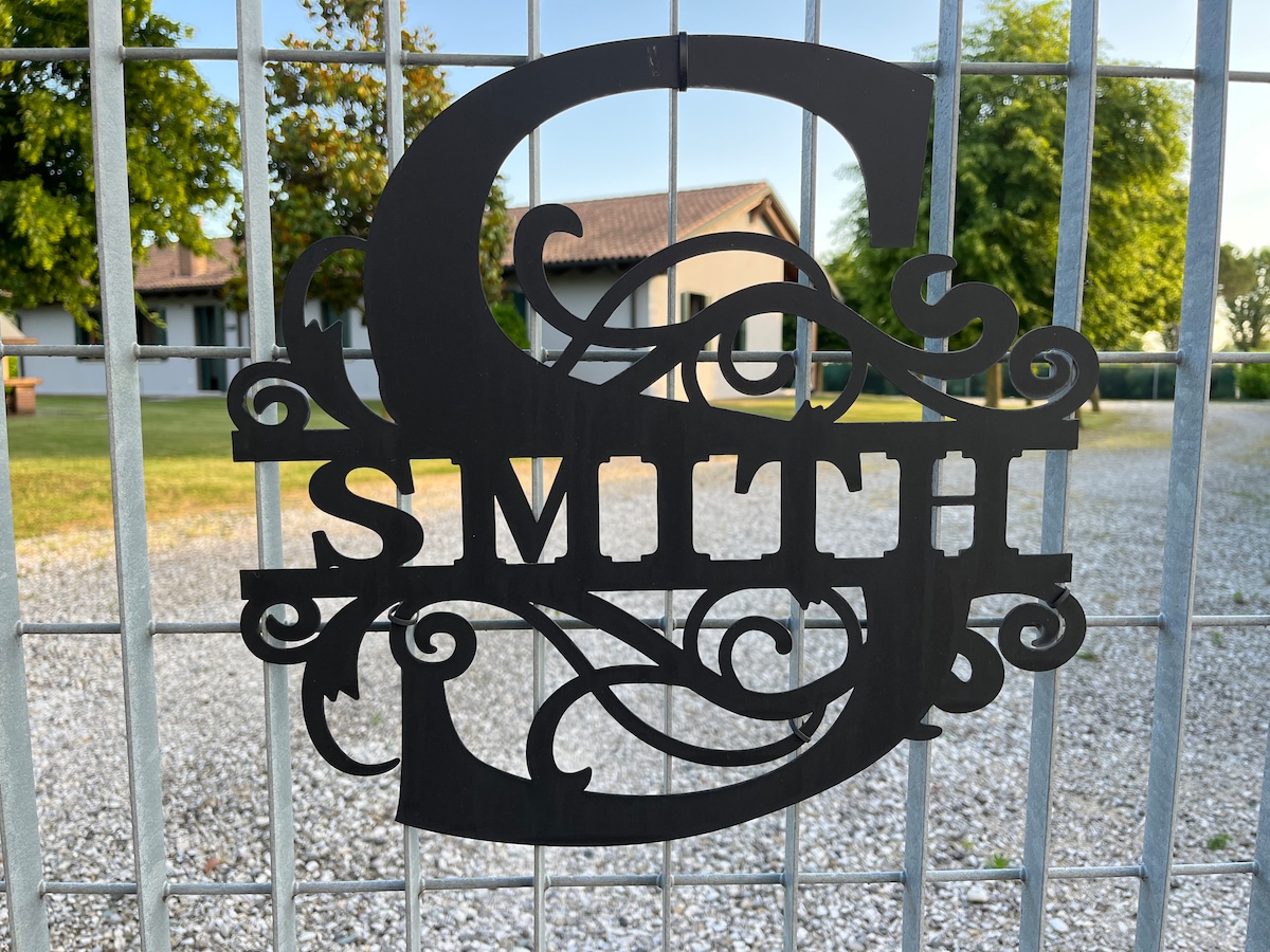 The Smith House