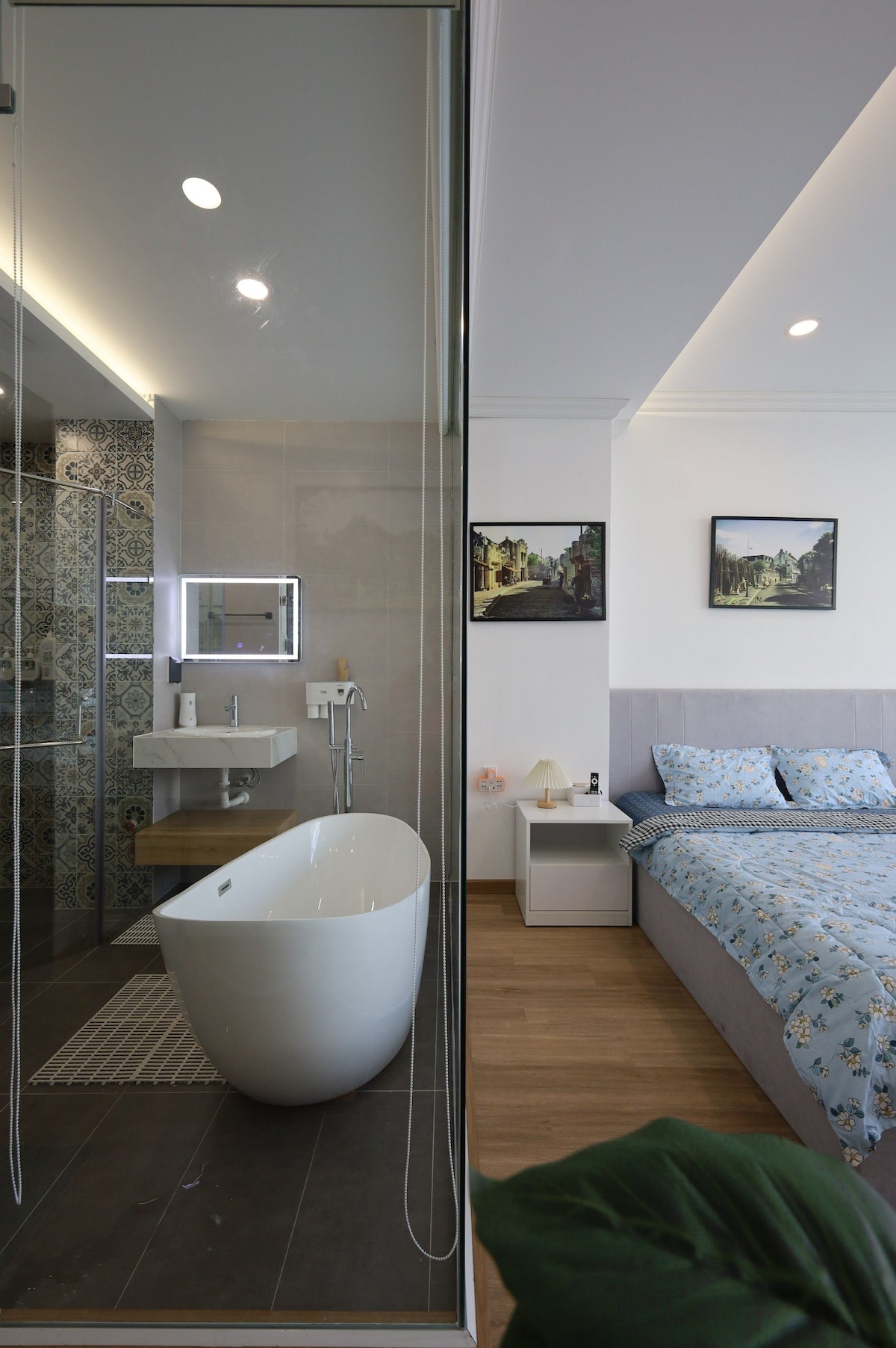 Modern Apartment near Bui Vien and Ben Thanh