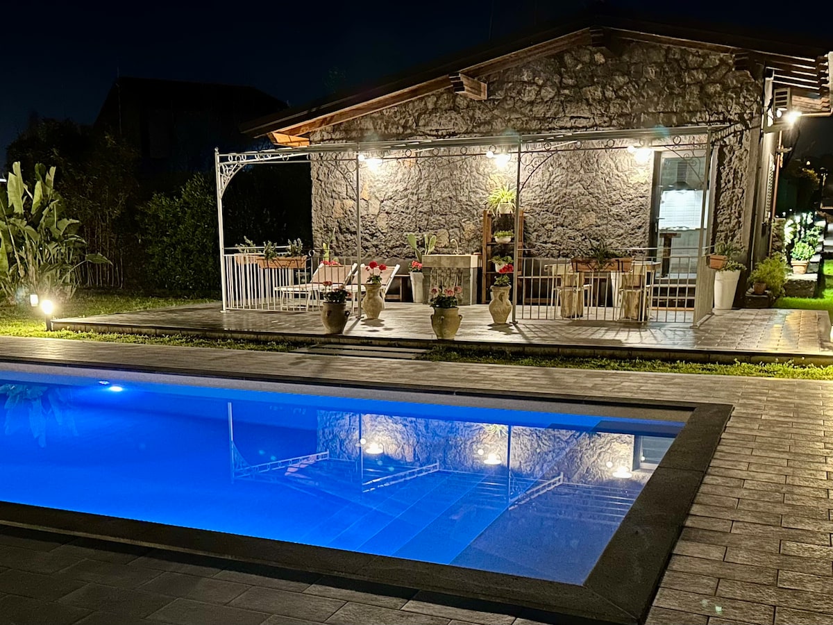 Casa vacanze con piscina riscaldata-Uso Esclusivo