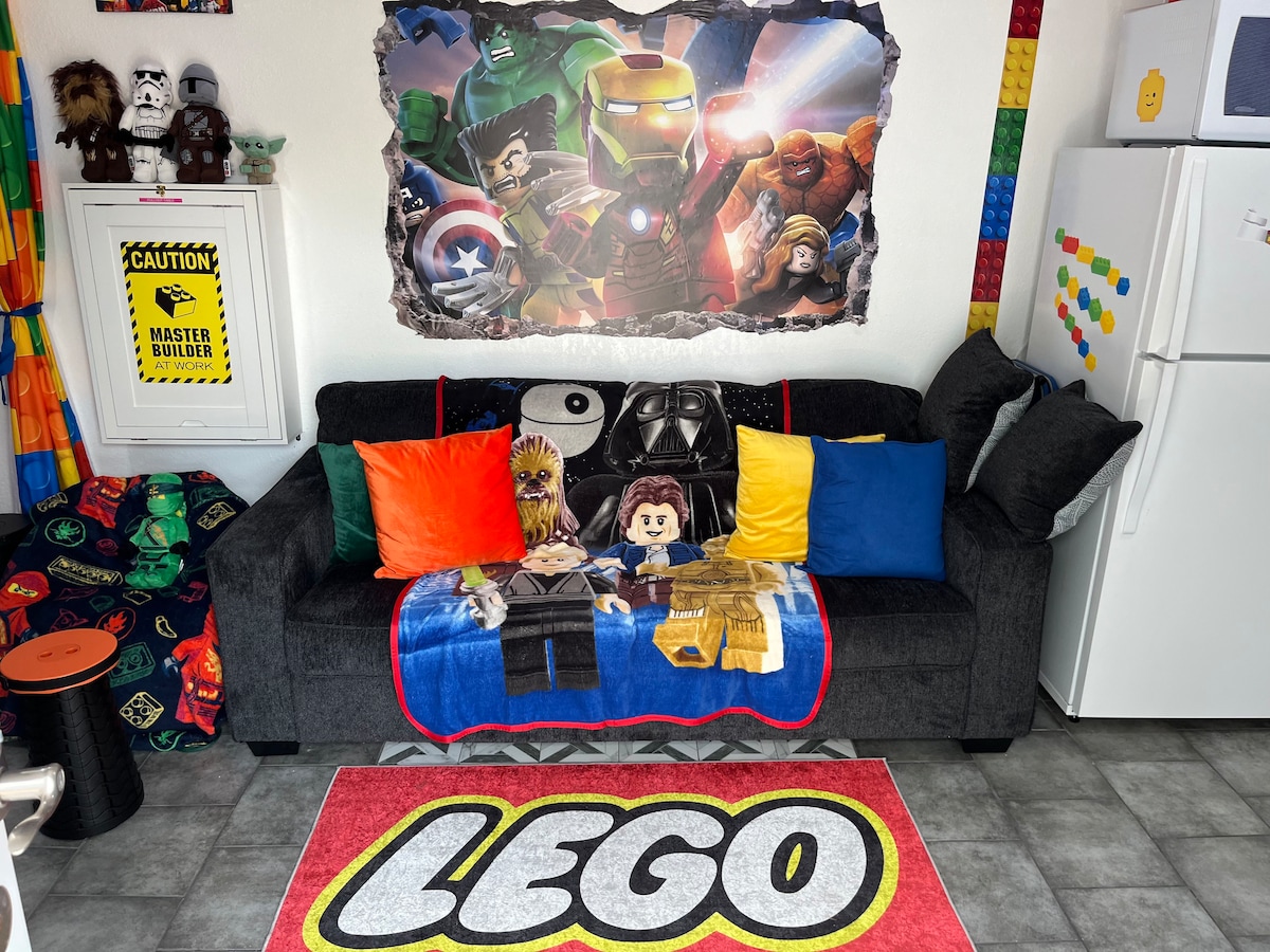 Tiny Lego Home