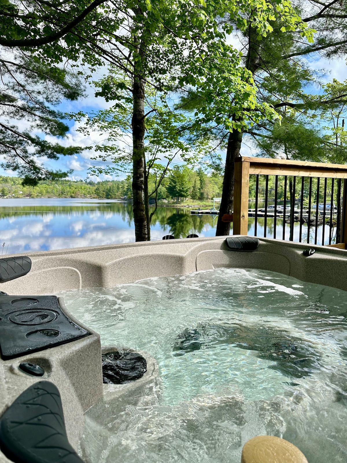 Jamtel Arden cottage | Hot Tub & Arcade