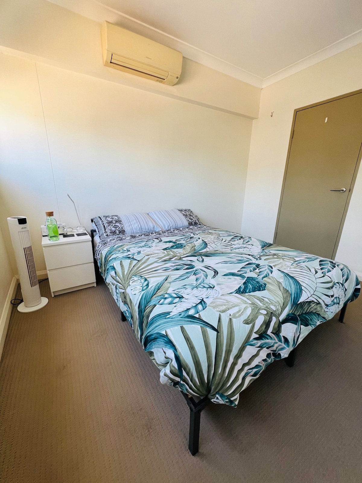 Own Queen Bedroom and Bathroom in Shared Apartment