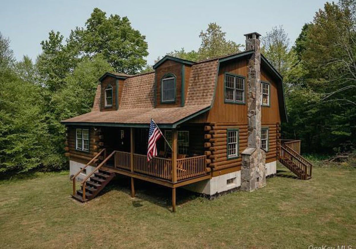 Roscoe Large Updated Log Cabin space for 8