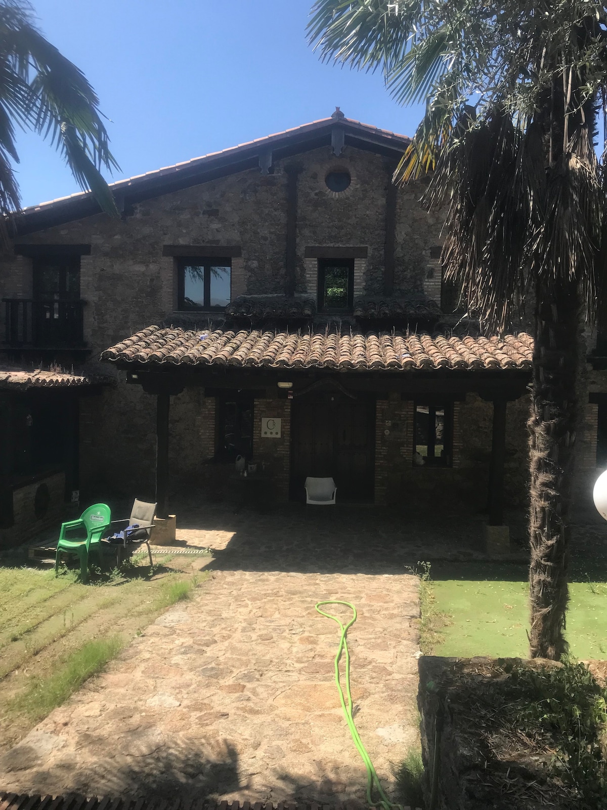 Casa en el campo alquiler completa o por habitacio