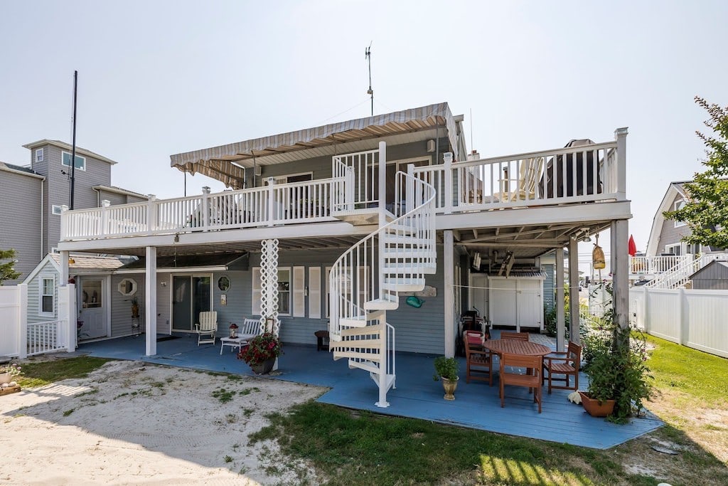 Yeager's Beach House