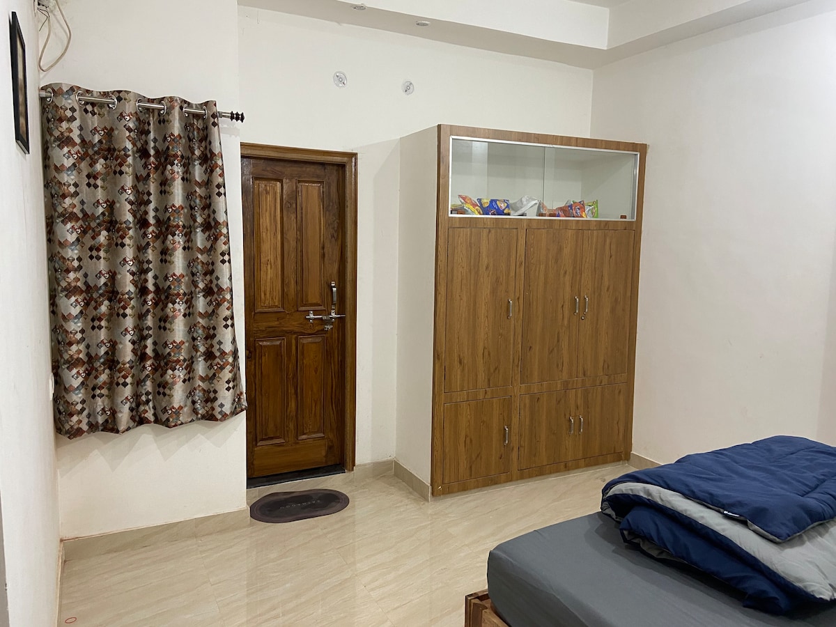 1 BHK Flat With Private Terrace-The Owl Stays