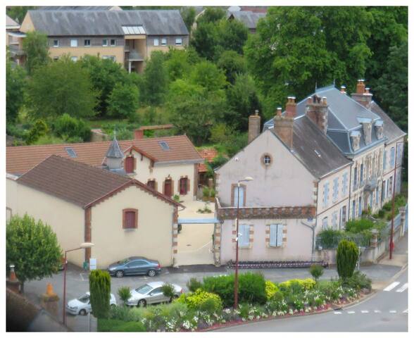 Aubigny-sur-Nère的民宿