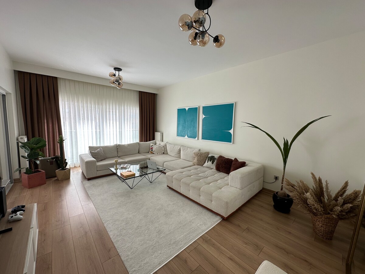 Peaceful in Bahcesehir, cozy design