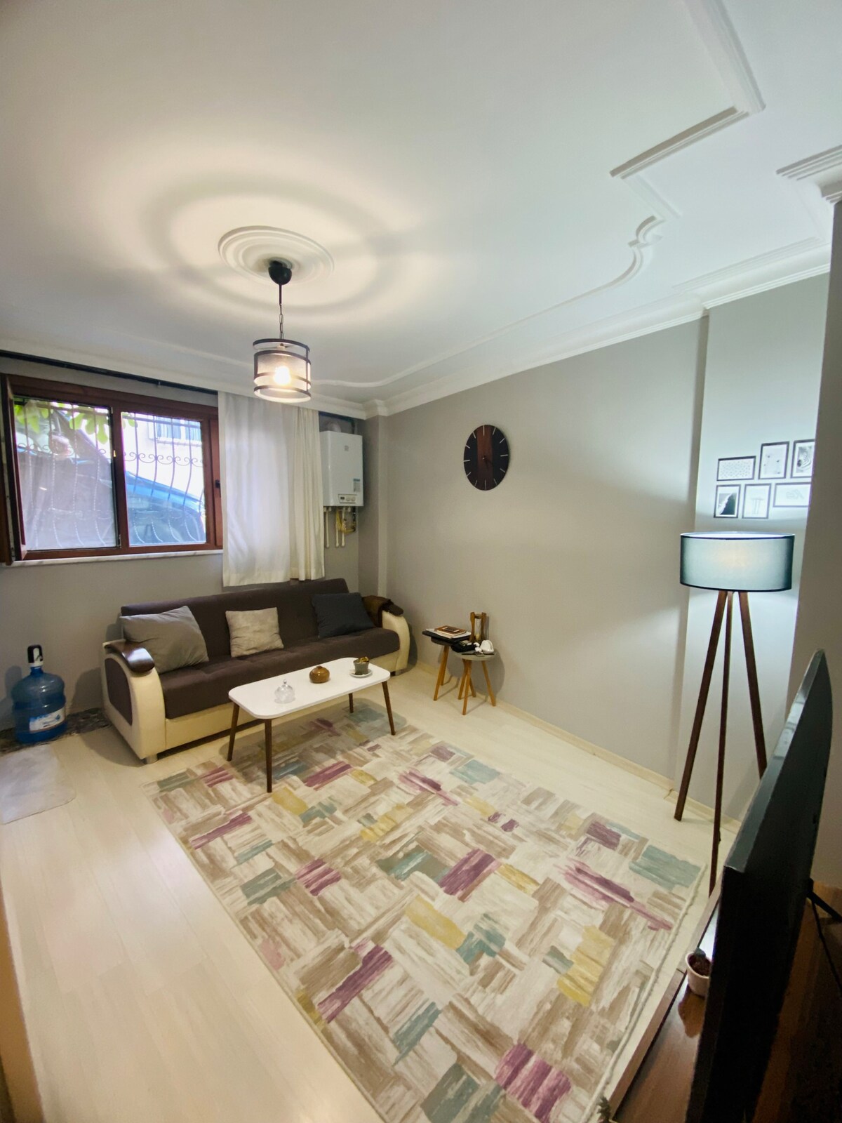 Cozy home near Levent metro and shopping centers