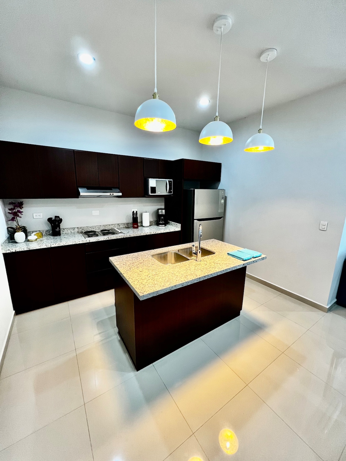 Master Suite en Zona Dorada | Piscina