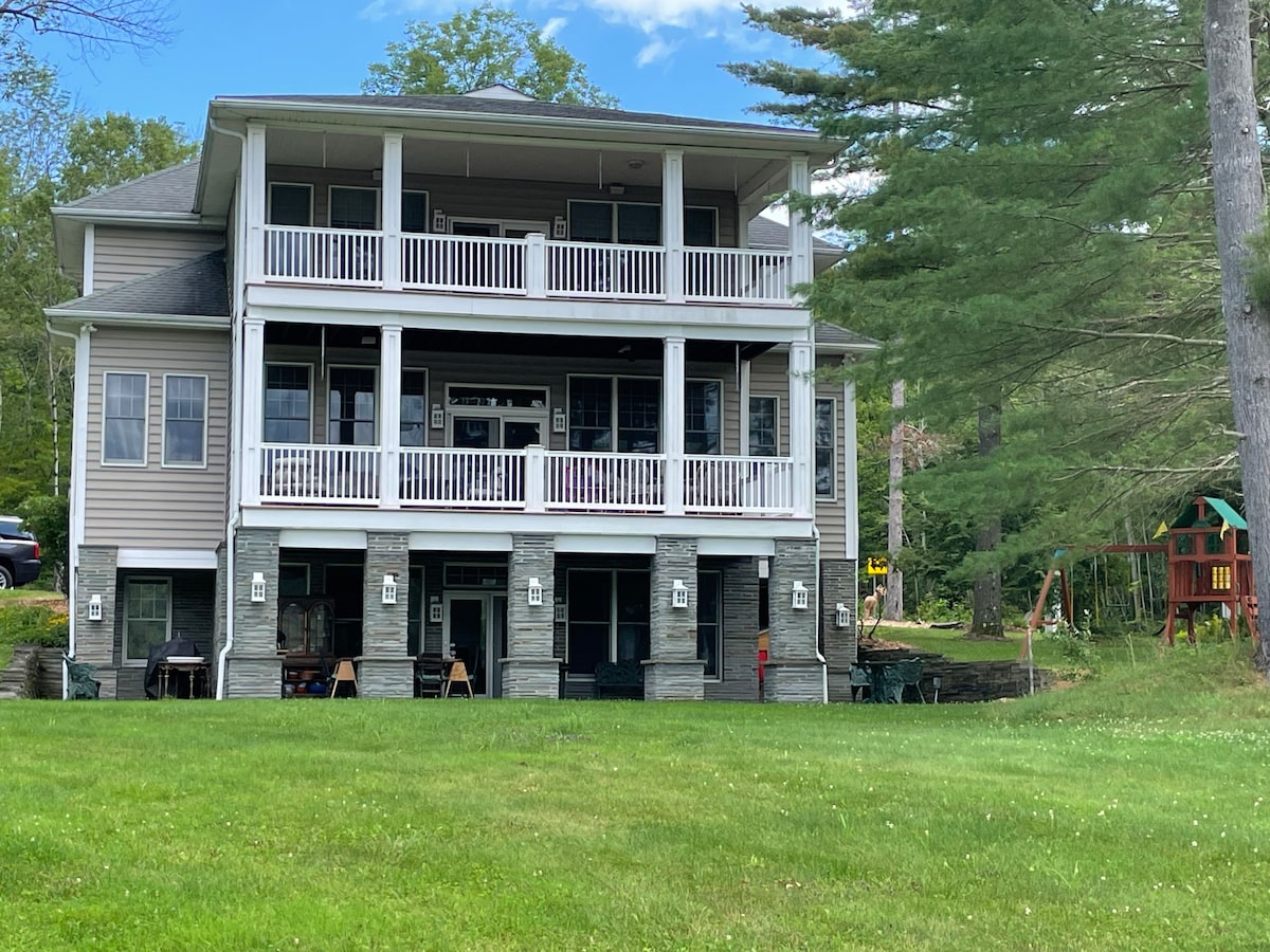 Oquaga Lake home in Deposit, NY