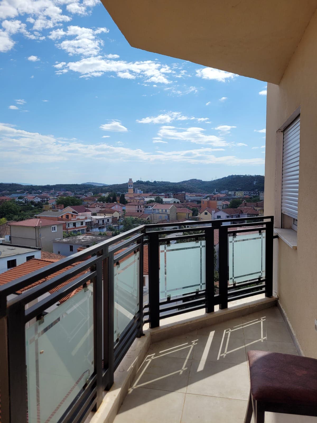 Sun-kissed Apartment