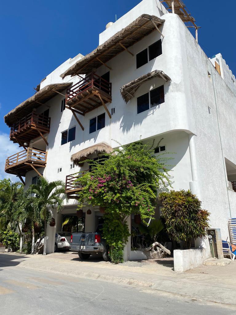 Condominio frente al mar con terraza