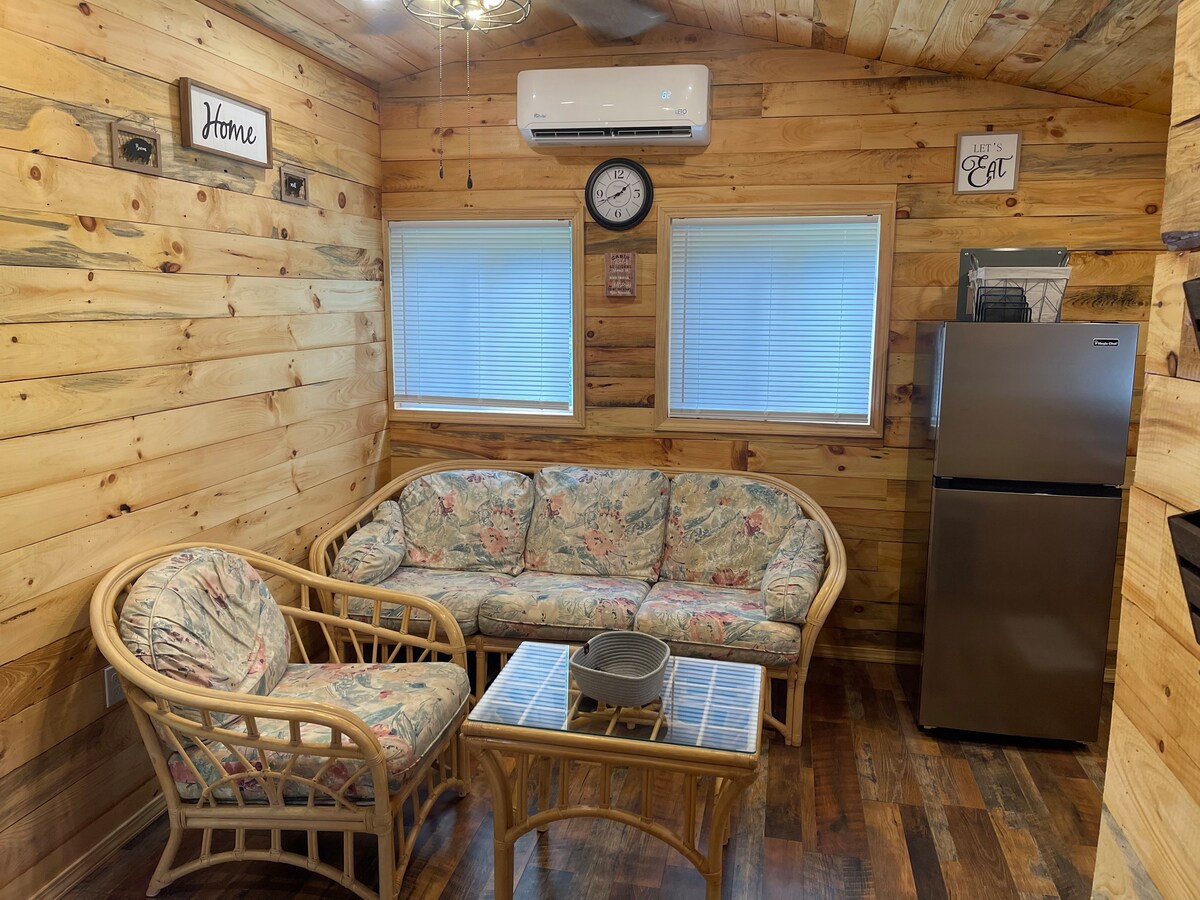 Shining Star Cabin