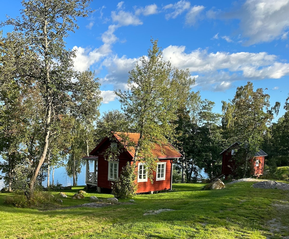 Sjöstugor med egen strand