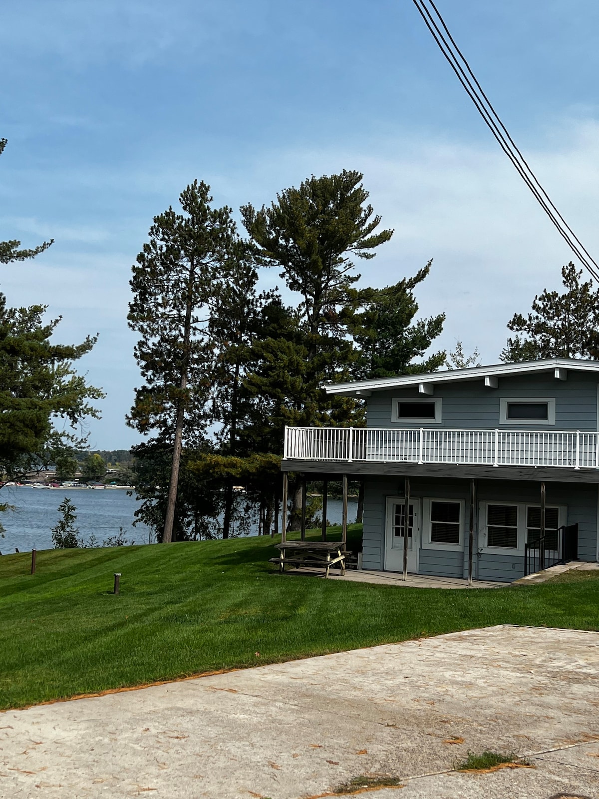 Lake Life Retreat 2
Lake Wissota