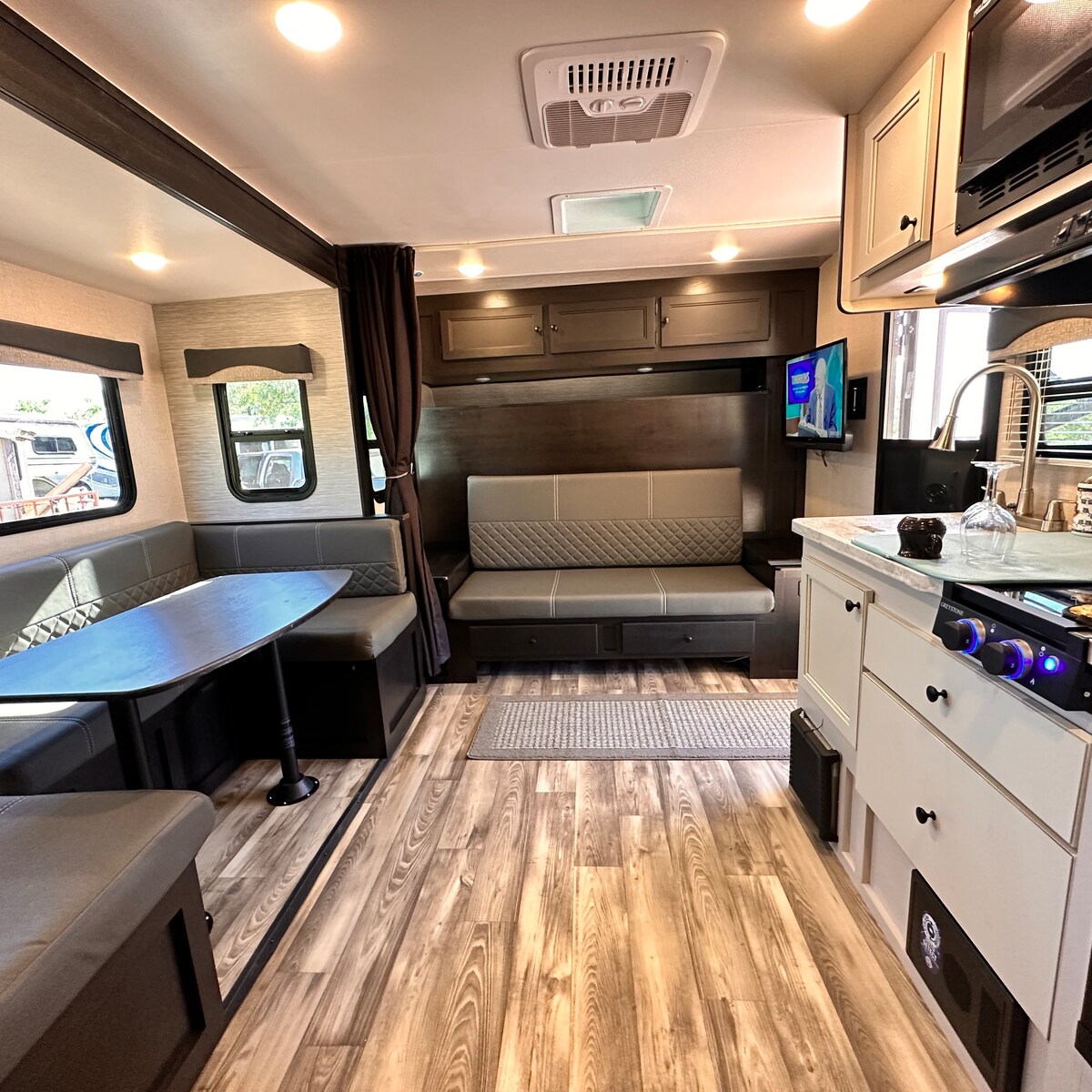 2023 Travel Trailer