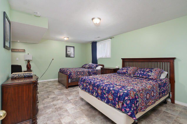 Private Unit for 4! Clean, Cozy & Spacious Stay