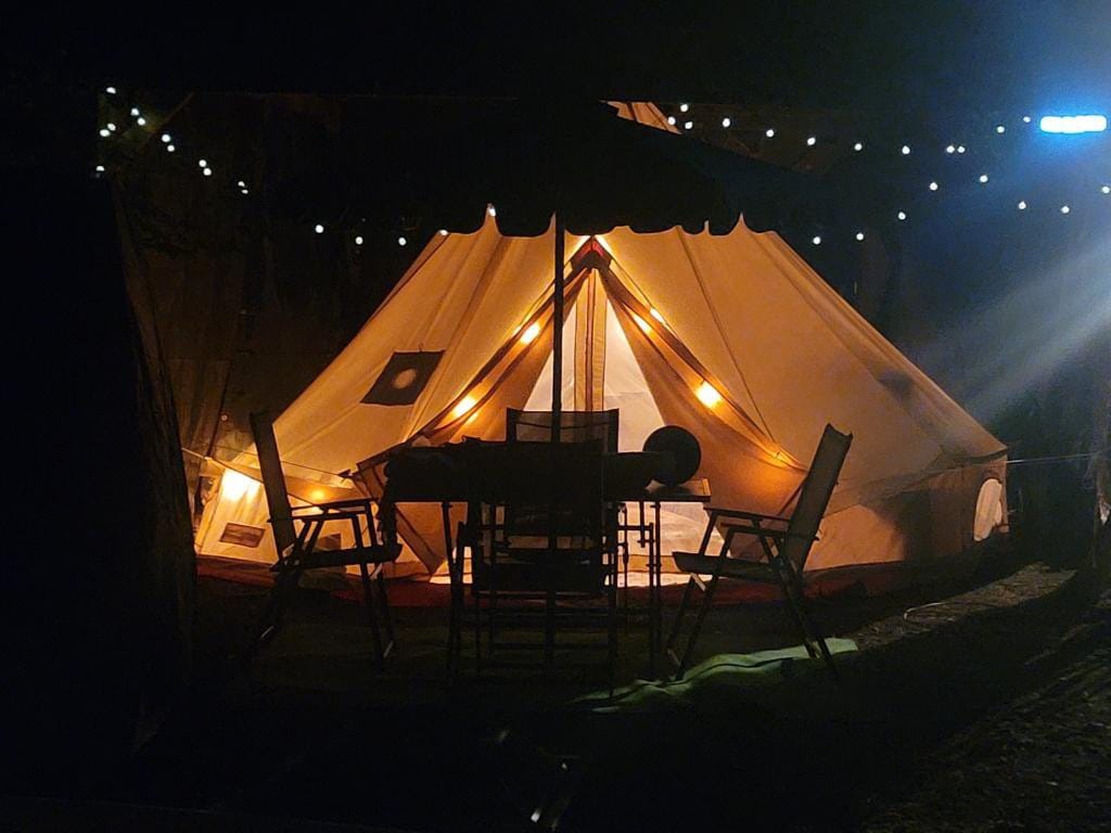 Dreamy Streams (Cozy & Well Heated Glamping)