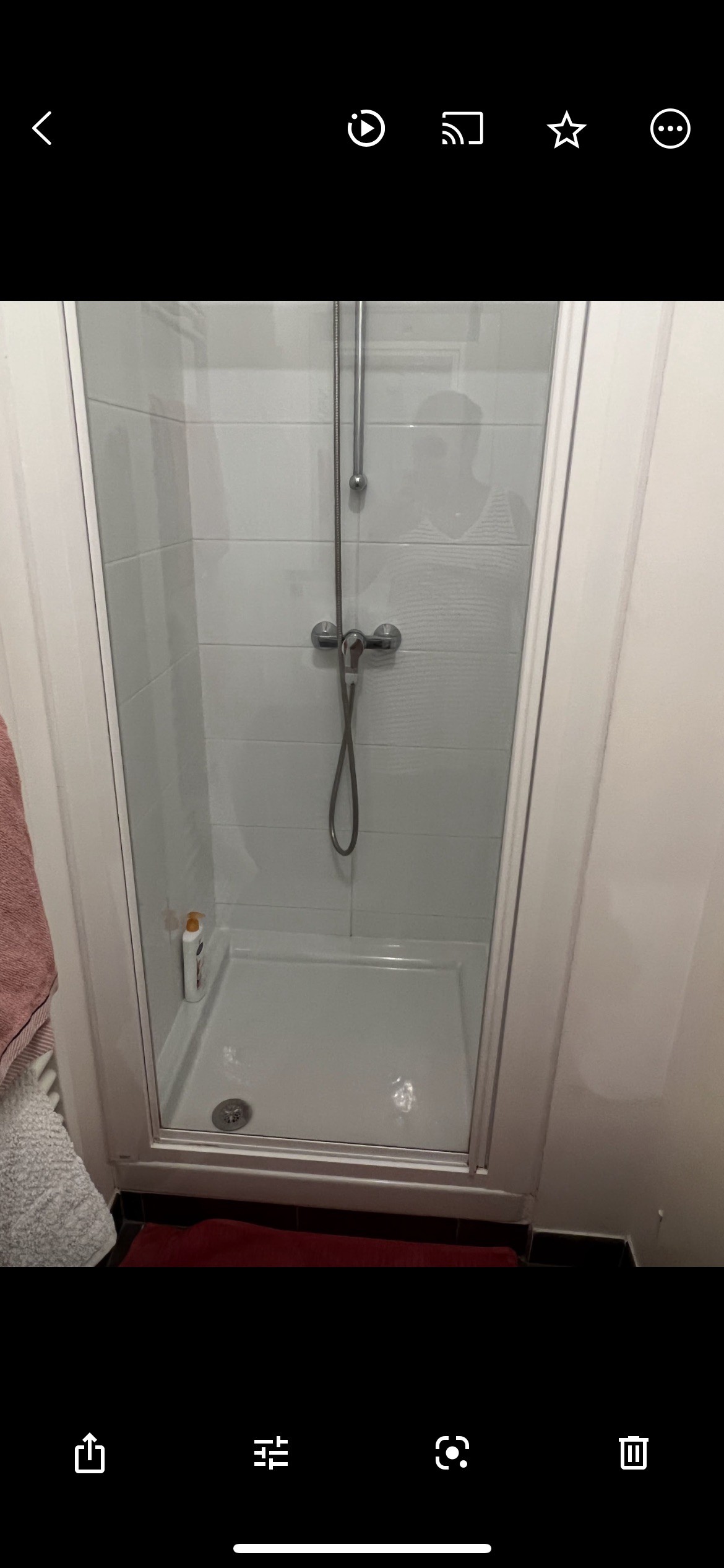 Chambre avec douche privée