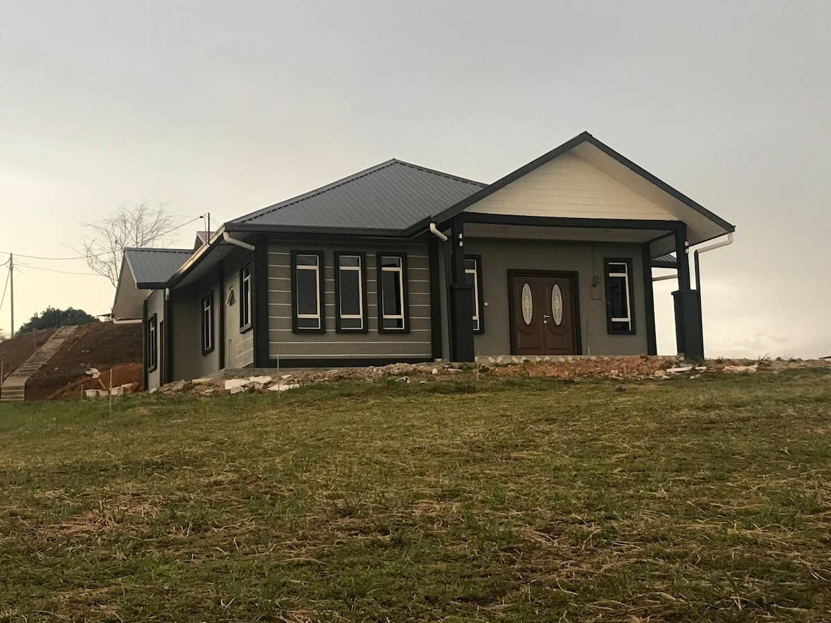 Nagaya Peak Bungalow