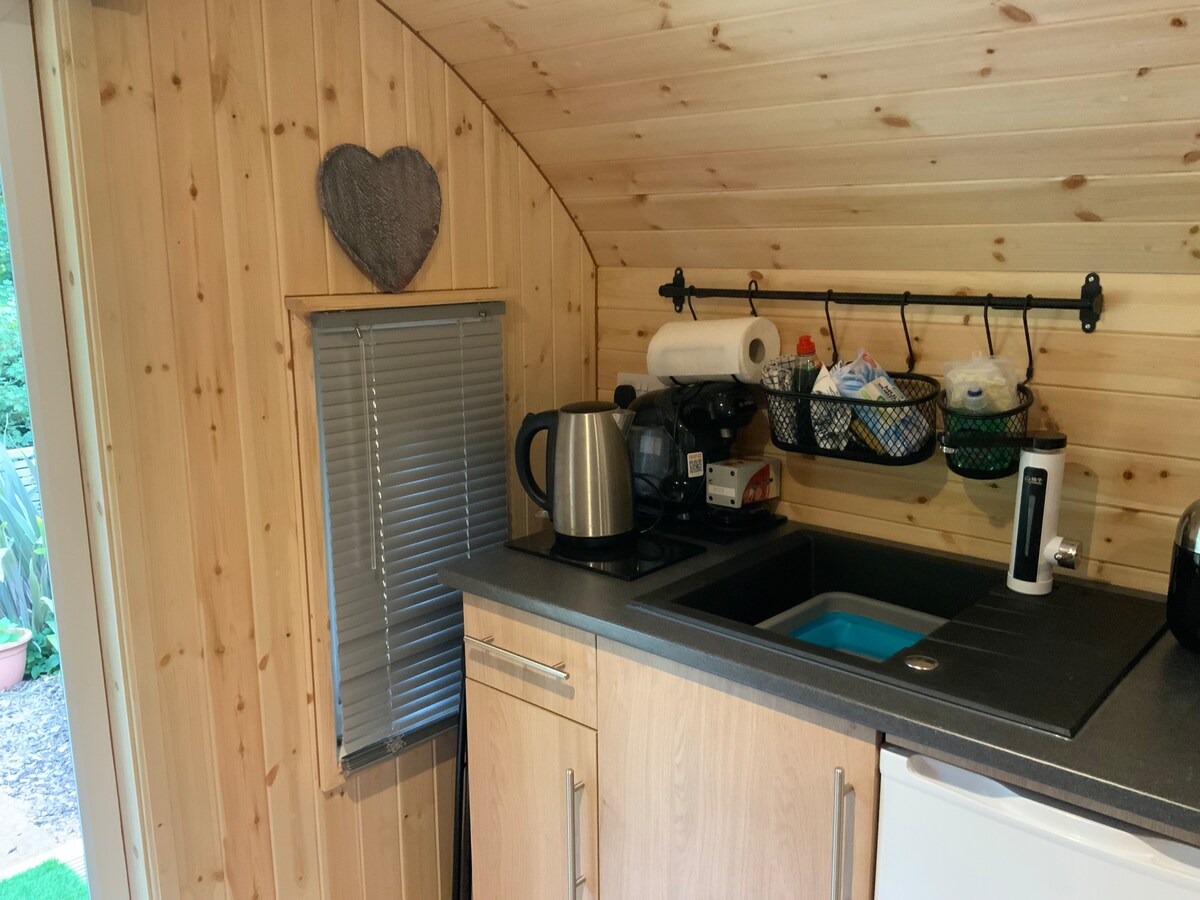 Cockington Shepherd’s Hut