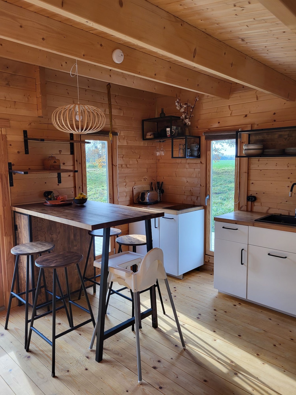 Cottage in Nature, free sauna, free breakfast