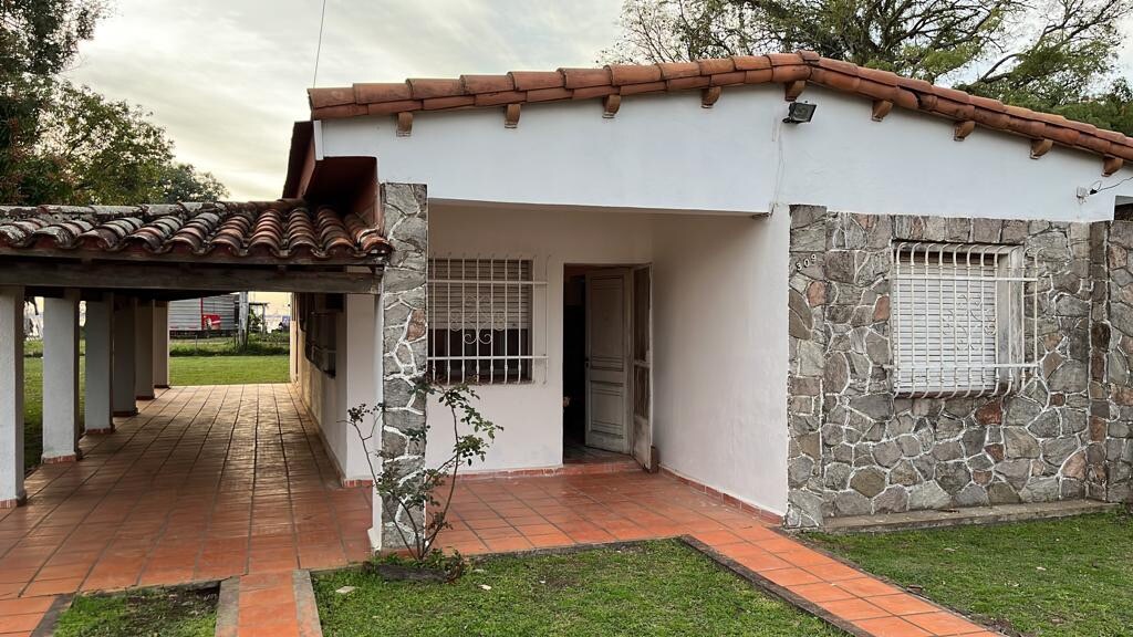 Hermoso chalet con vista al río.