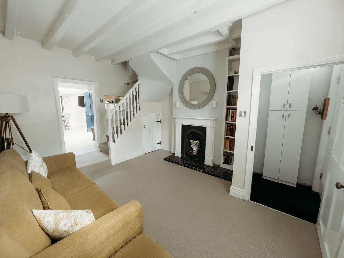 Beverley Town Centre luxury cottage