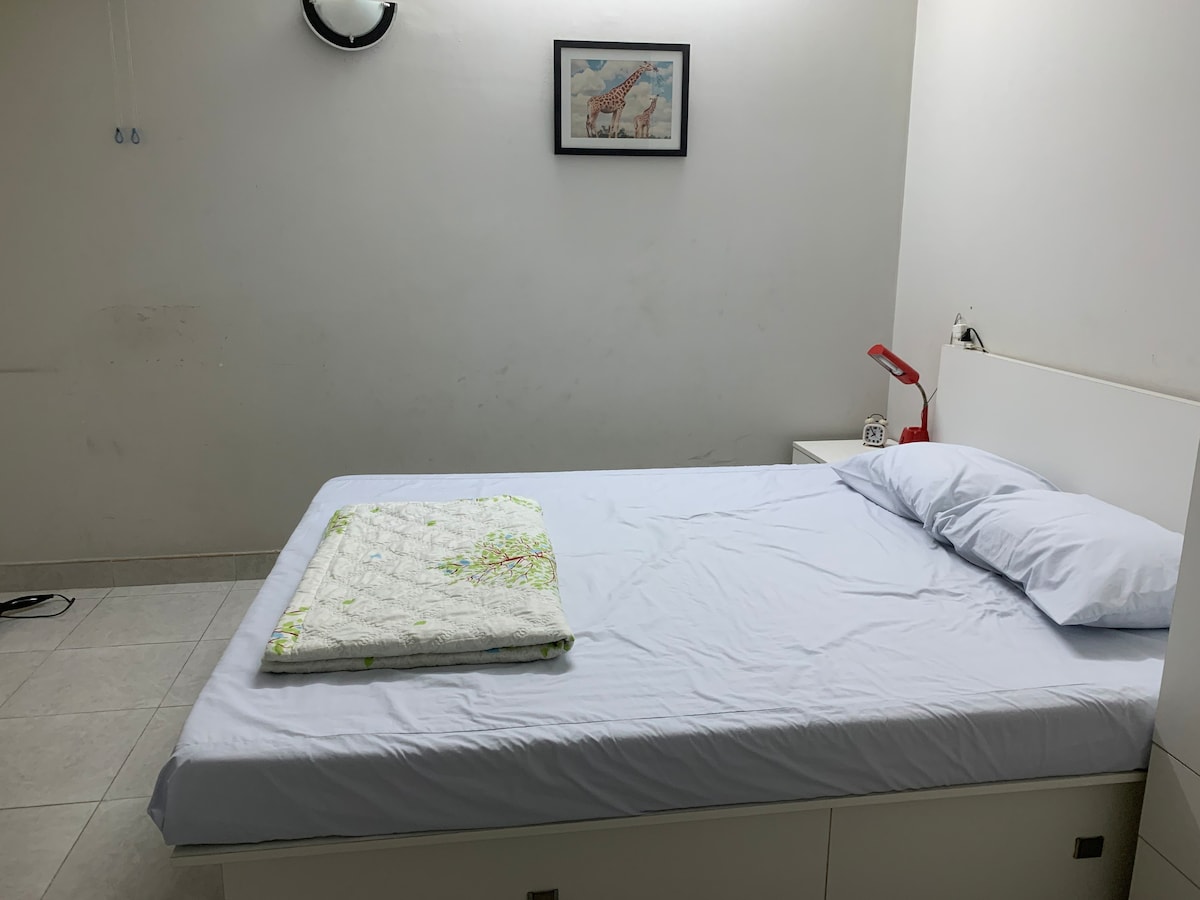 Clean Budget Room in Tan Binh 2