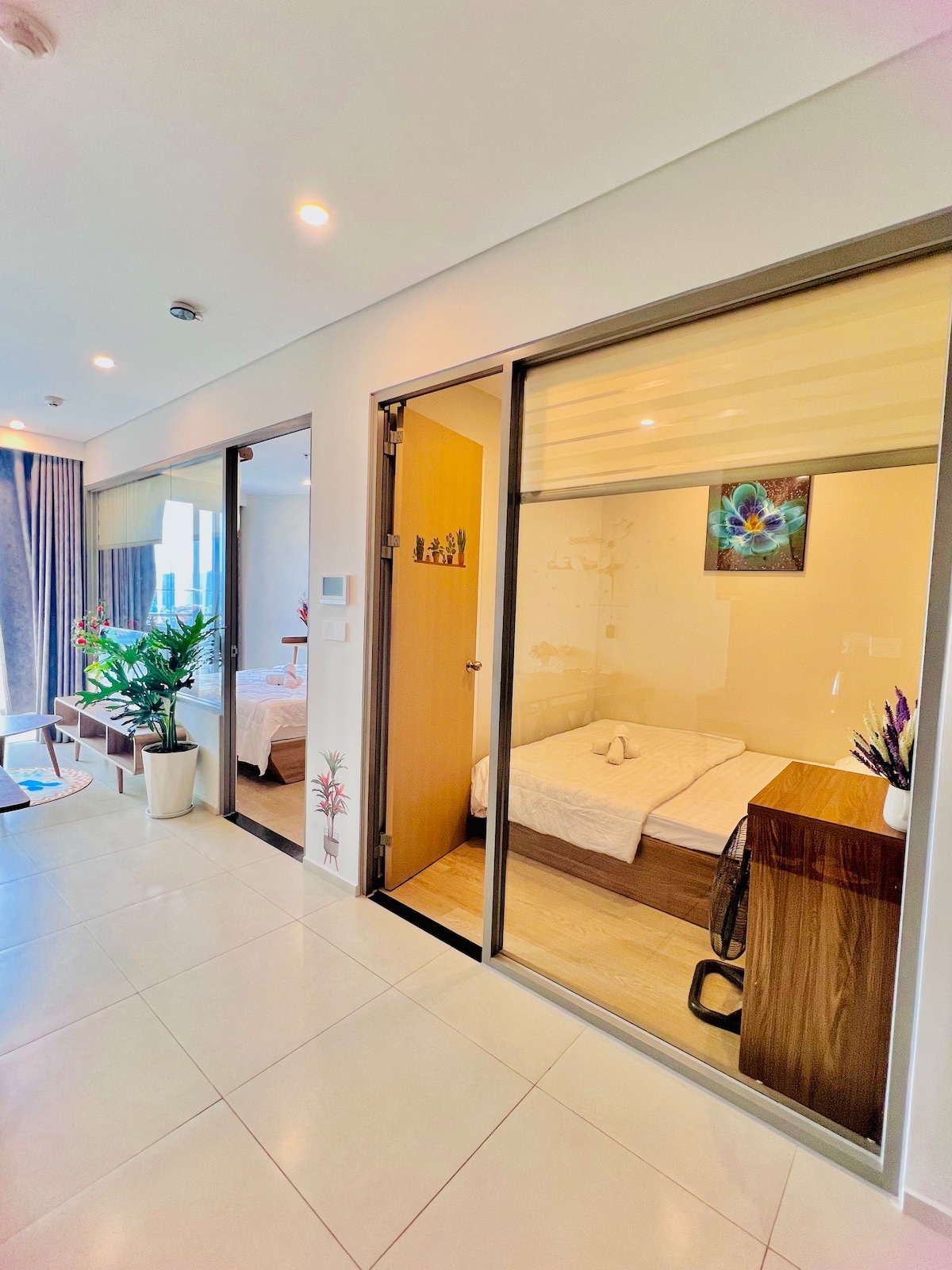 The Sóng homestay!Luxury 2 Bedrooms apt City view