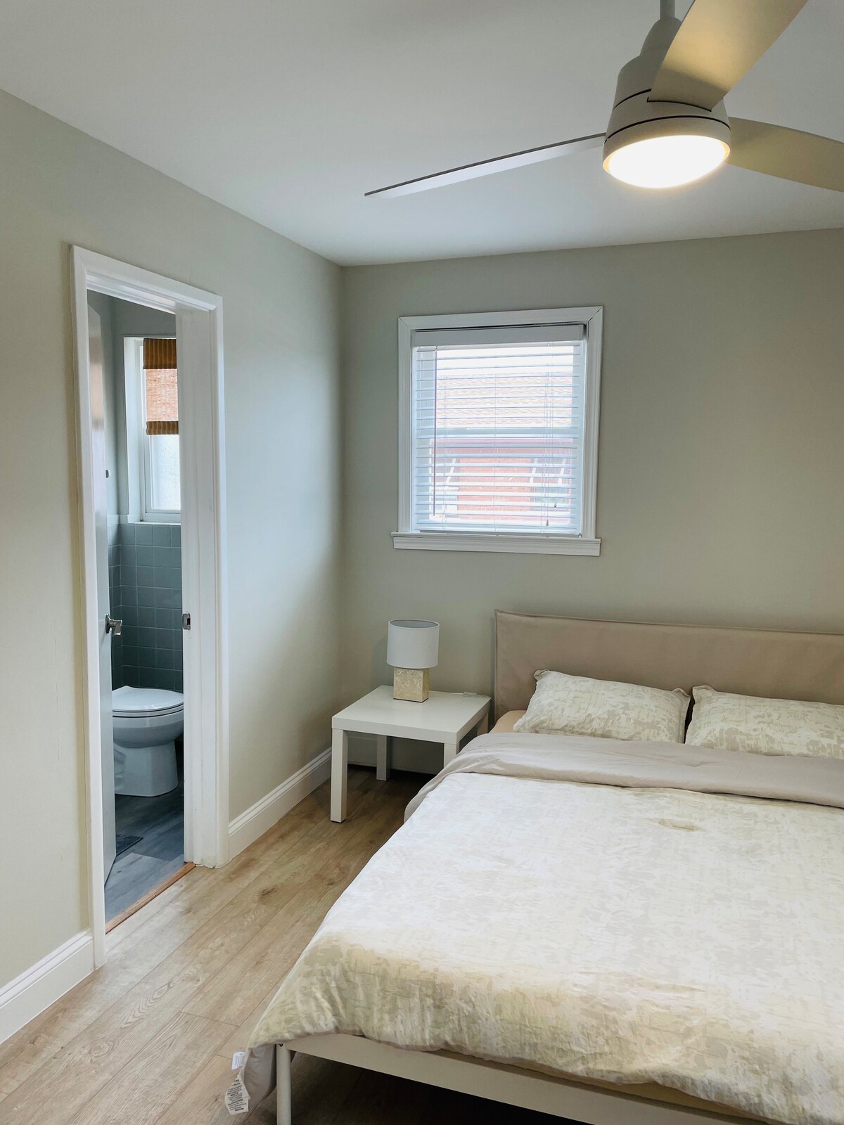 Private, Cozy Bedroom in Niles (4)
