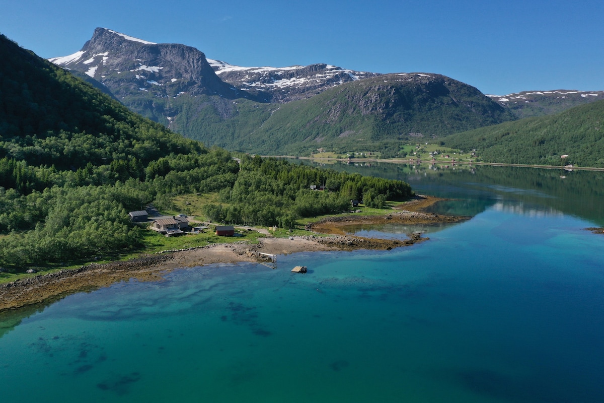 Lykkebu Fiskfjord