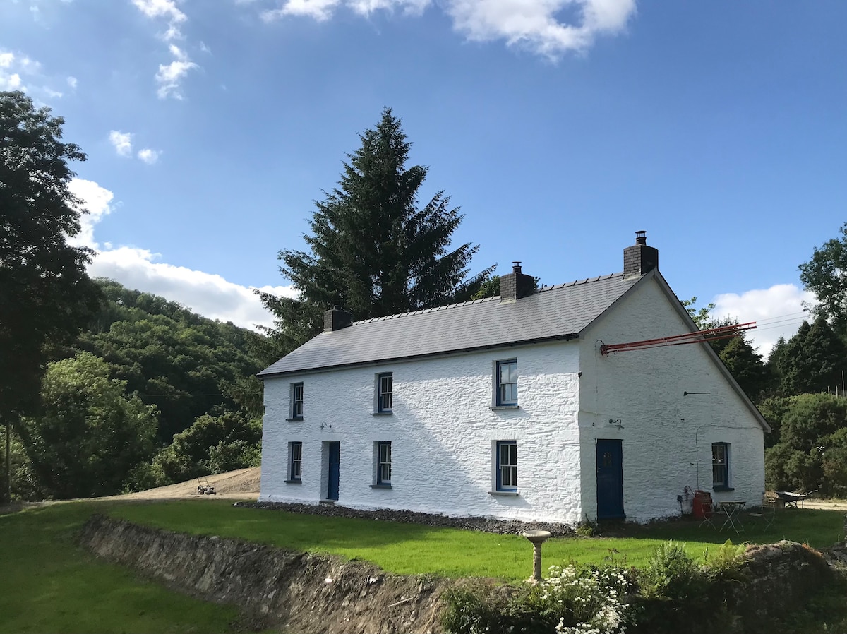 Godrecynnen farmhouse