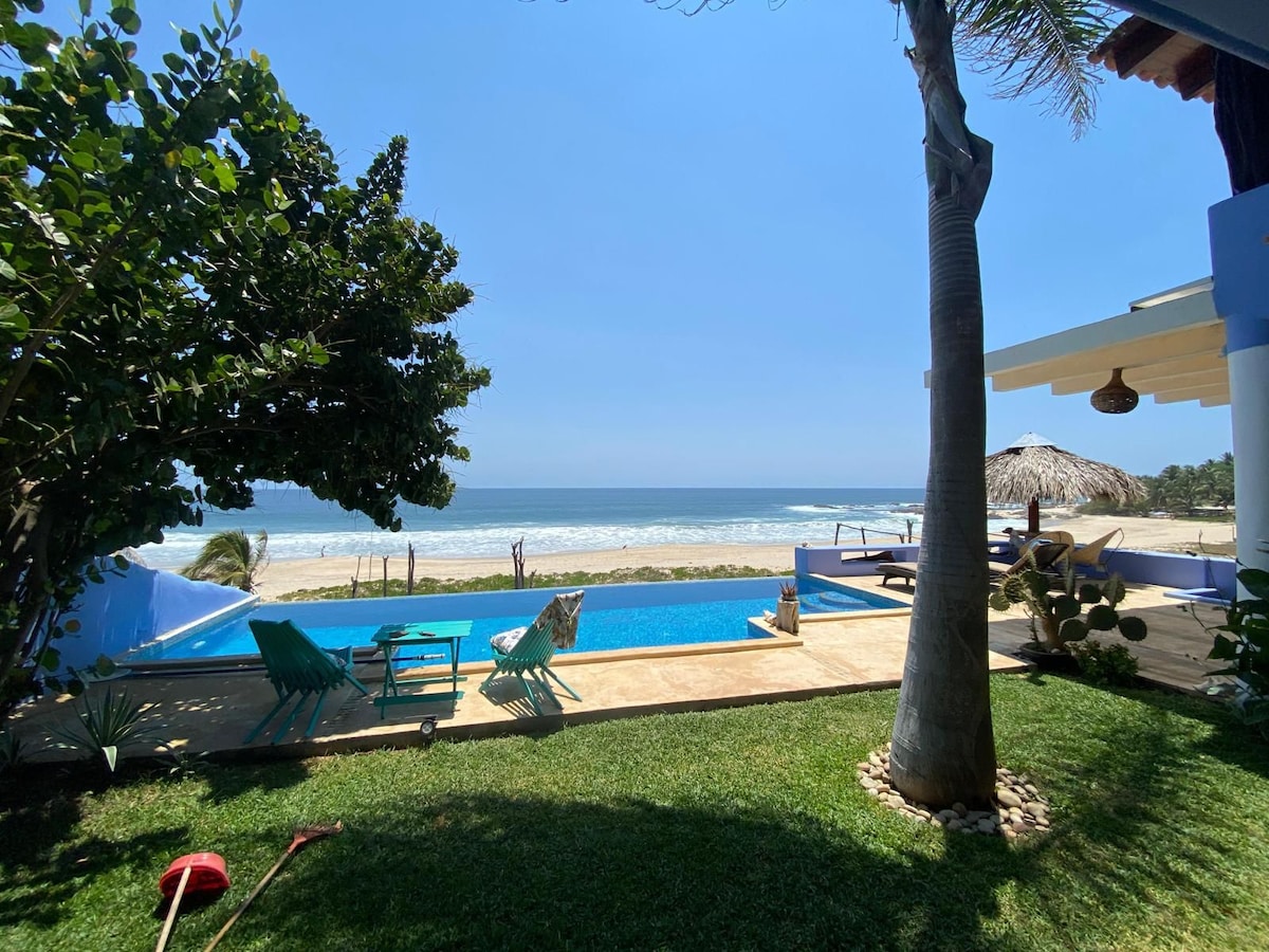 A Private Getaway near Puerto Escondido