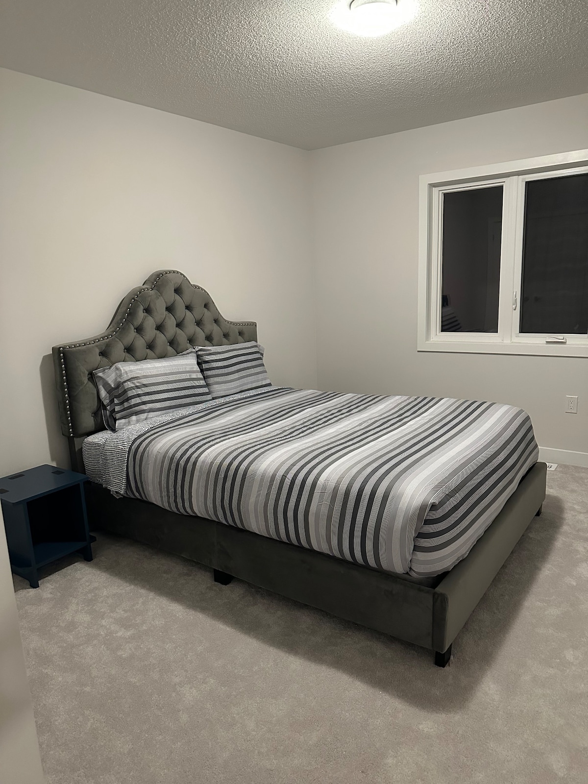 Luxury 5 bedroom home in Simcoe
