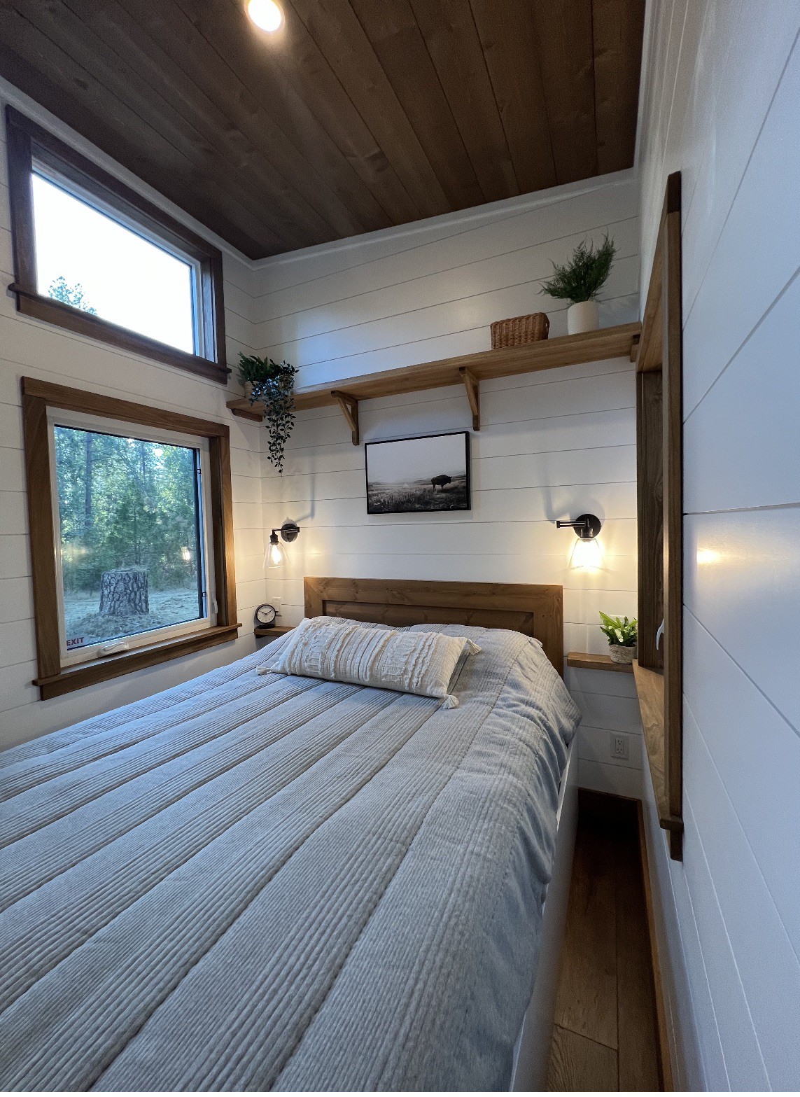 Rustic Tiny House at Yosemite gateway