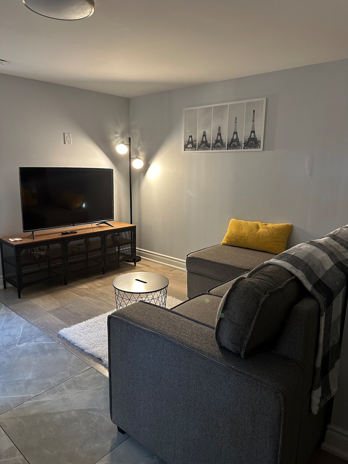 Clean & cozy basement apartment