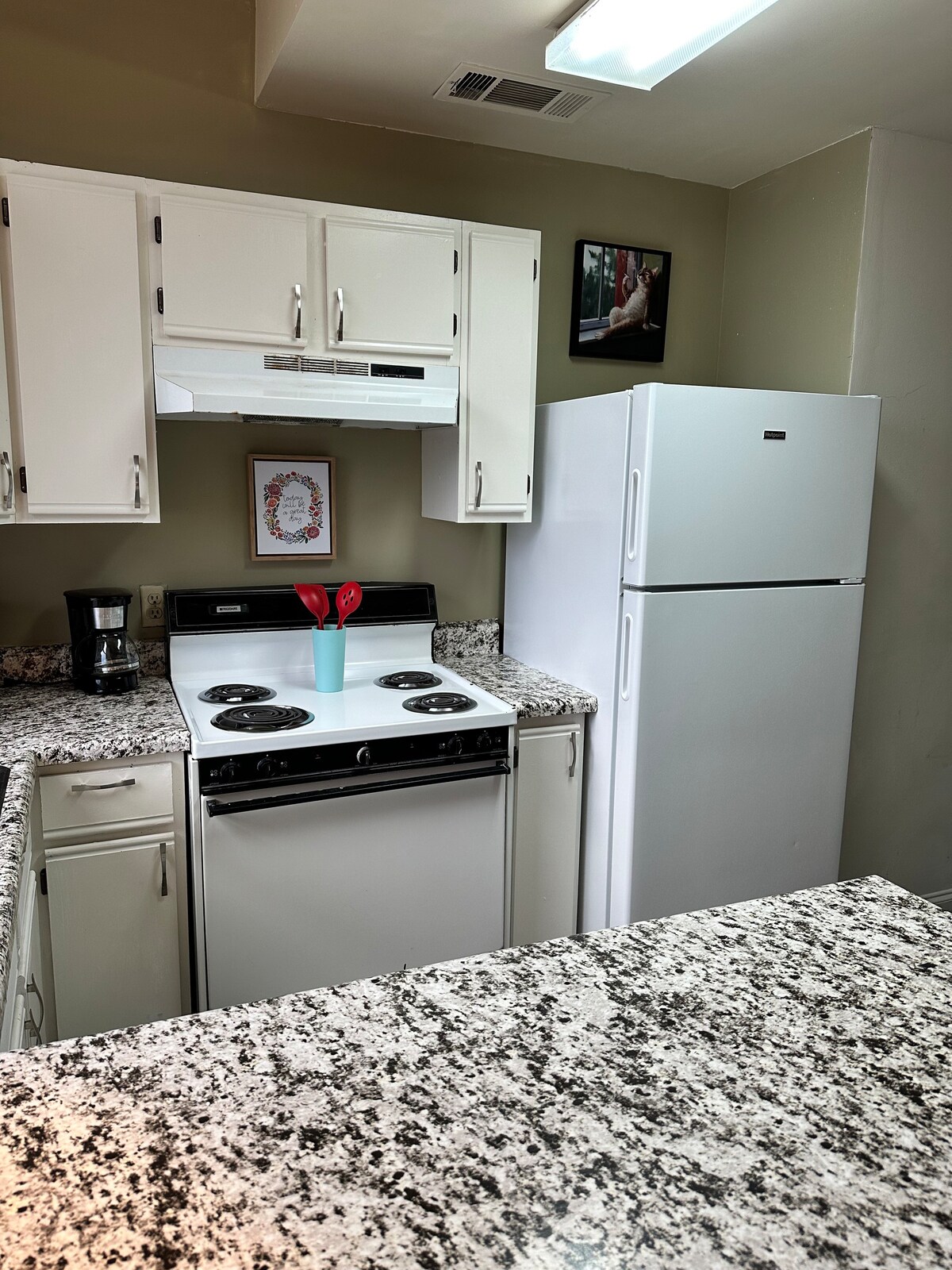 Downtown Living Beale - 1BR Apt w/Flexible Rates