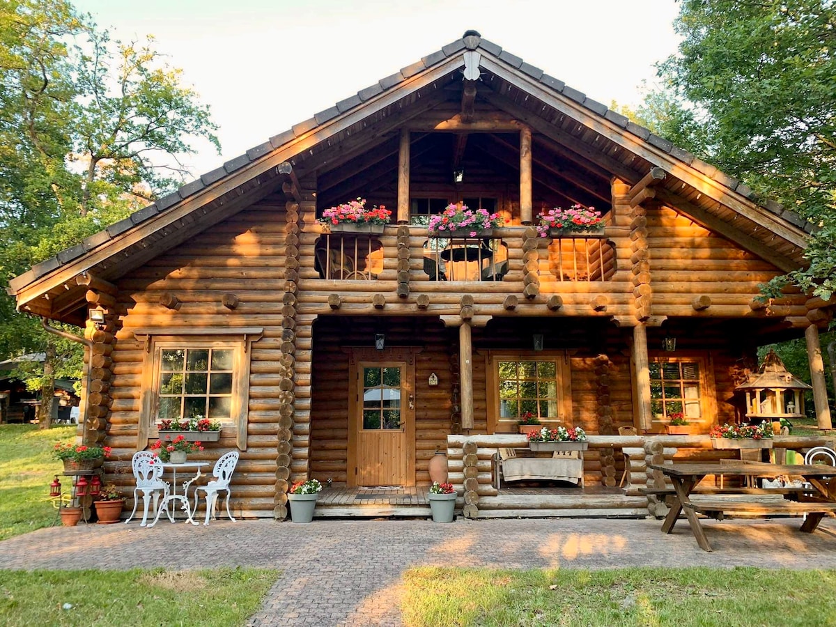 Le Chalet Scandinave en Ardenne avec piscine