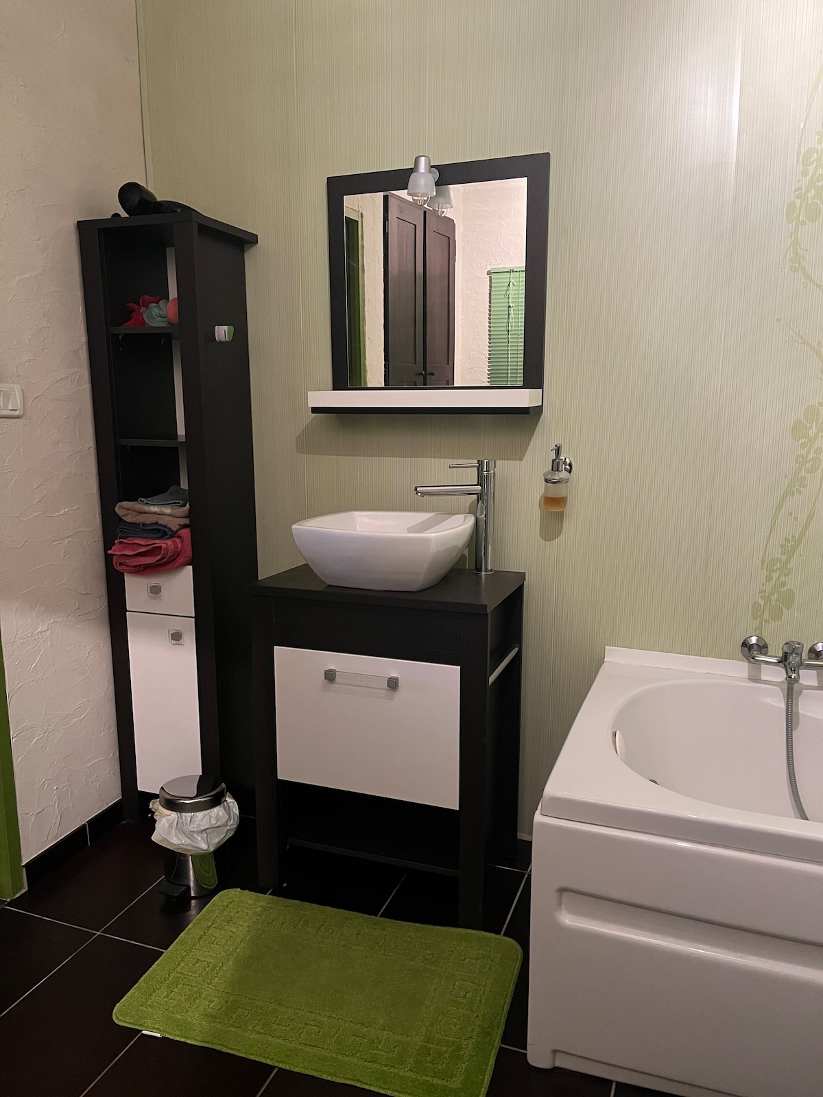 1 Chambre + salle de bain en lorraine