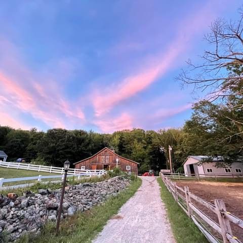 Bell Tent on Working NH Horse Farm and Stargazing