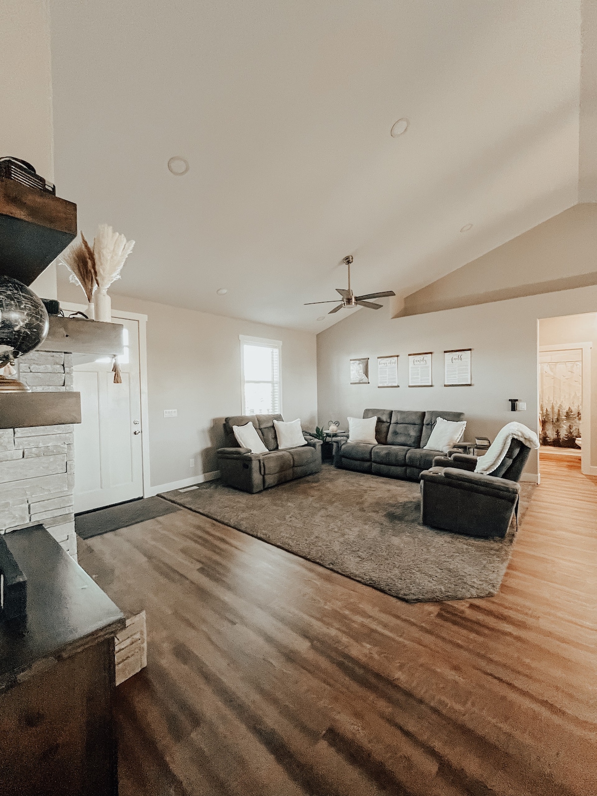 Luxury Home w/ King Master bath