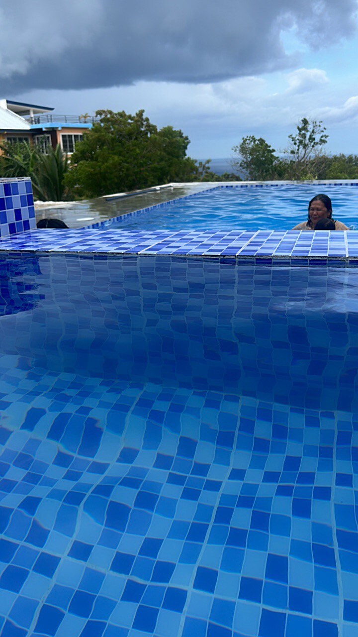 Lagunde Oslob Apartment (entire floor)