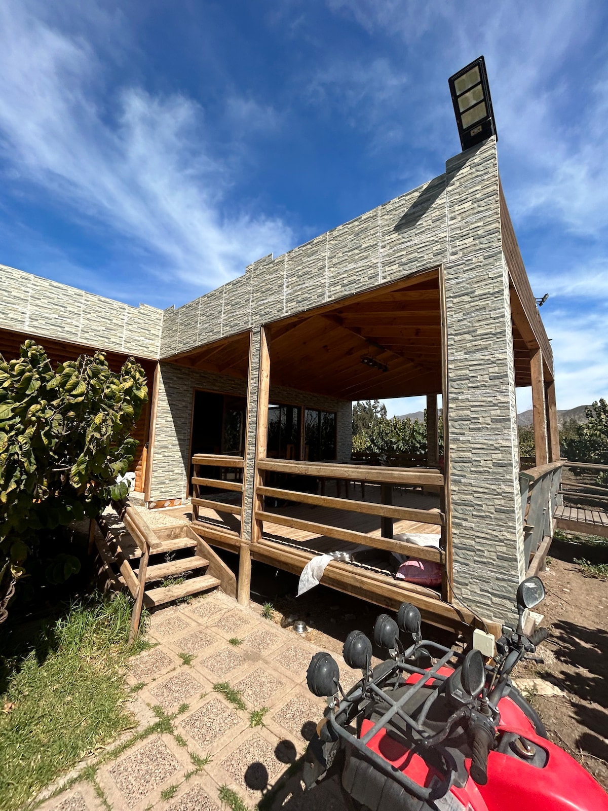 Cabaña en las rojas