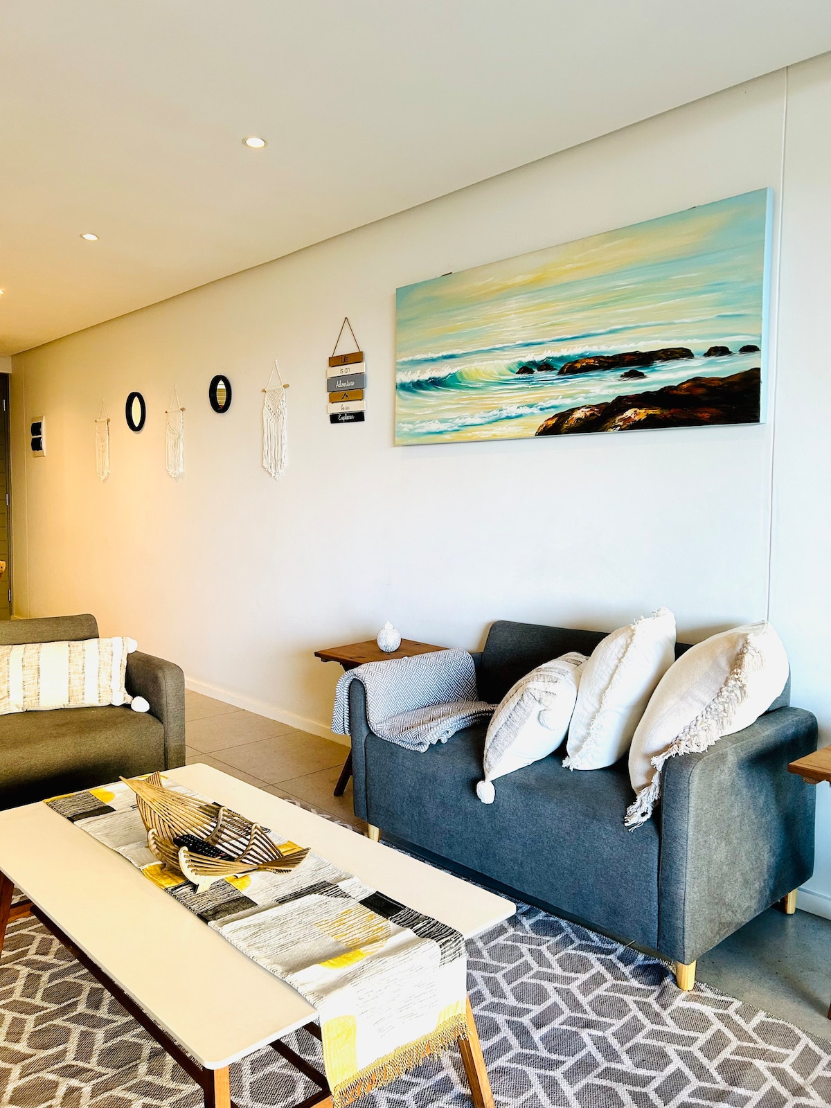 Nyne9Apartments presents a cosy getaway apartment