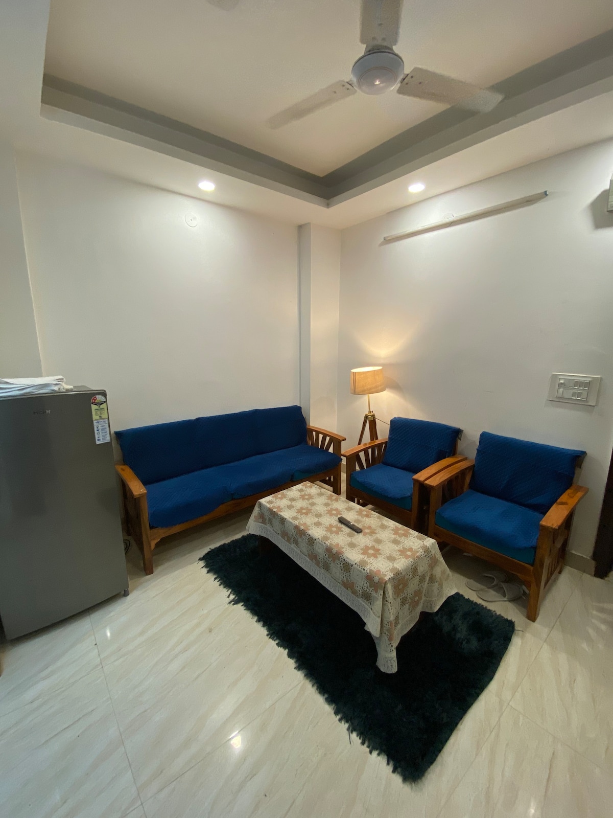 1 bhk Apartment in Chattarpur