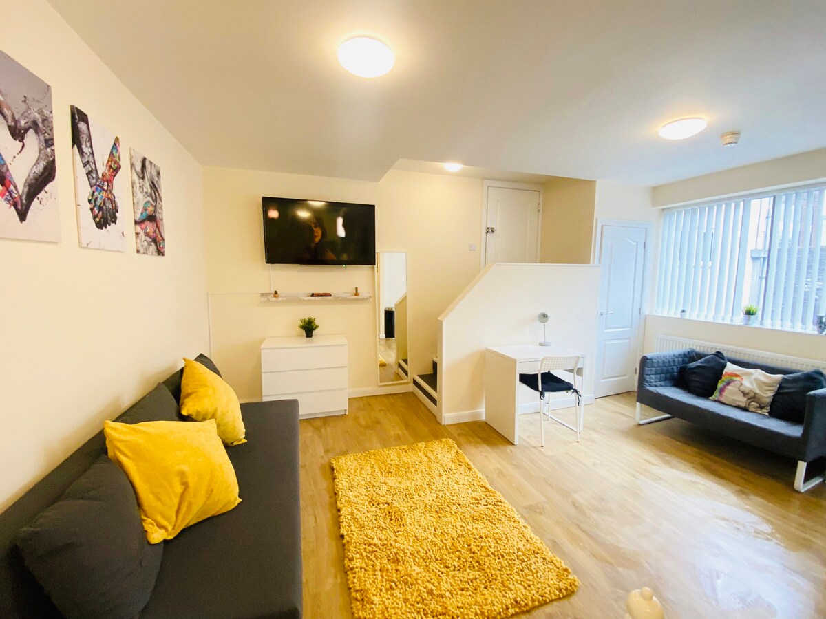 Luton Luxury Apartment